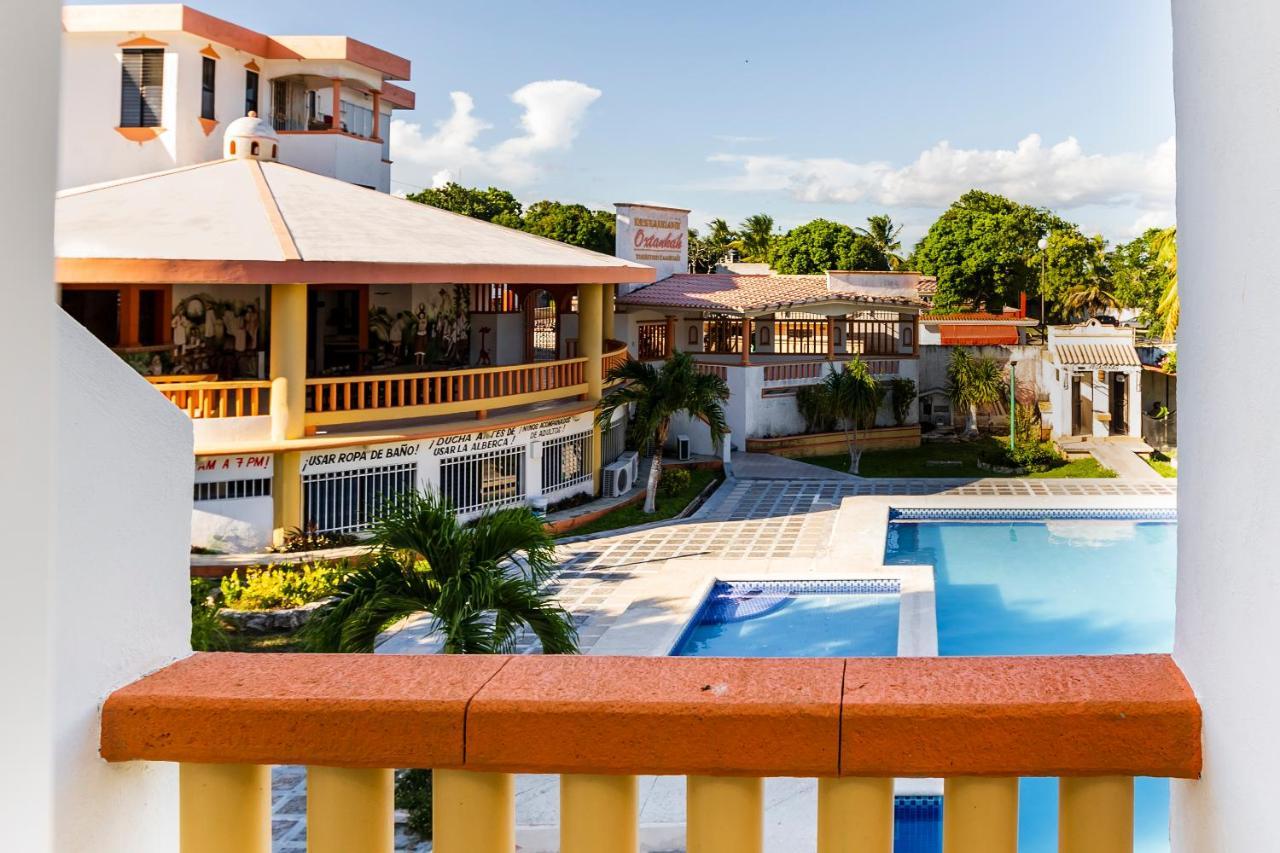 Calderitas Capital O Oxtankah,Chetumal Bay酒店 外观 照片
